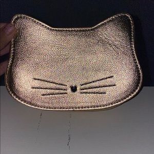 Taste makeup bag